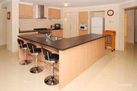 Property photo of 12 Addicott Way Taylors Hill VIC 3037
