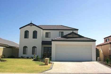 52 Boynton Gdns, Iluka, WA 6028