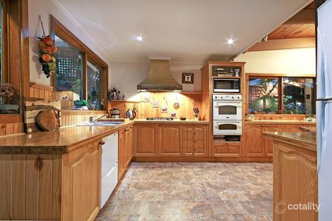 Property photo of 24 Hazel Grove Tecoma VIC 3160