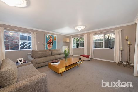 Property photo of 2 Dalgetty Road Beaumaris VIC 3193