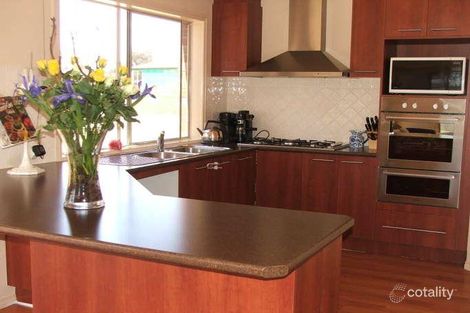 Property photo of 68 Homebush Drive Junortoun VIC 3551