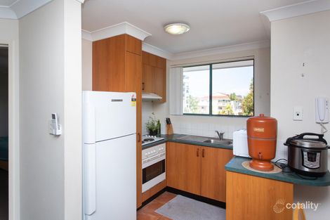 Property photo of 27/140 Marine Parade Southport QLD 4215