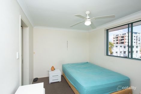 Property photo of 27/140 Marine Parade Southport QLD 4215