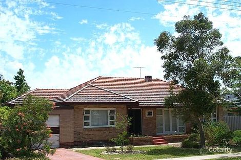 4 Welburn St, Nollamara, WA 6061