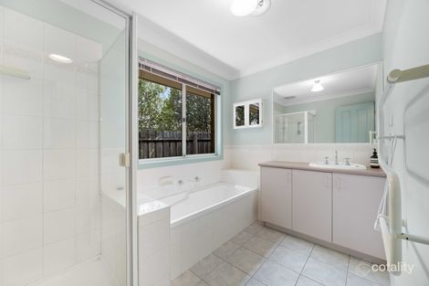 Property photo of 11 Herman Close Taylors Lakes VIC 3038