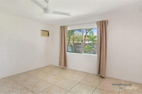 Property photo of 4 Avocado Close Manoora QLD 4870