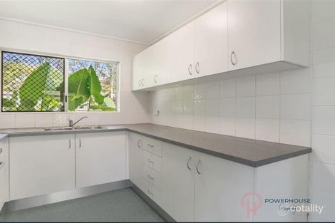 Property photo of 4 Avocado Close Manoora QLD 4870