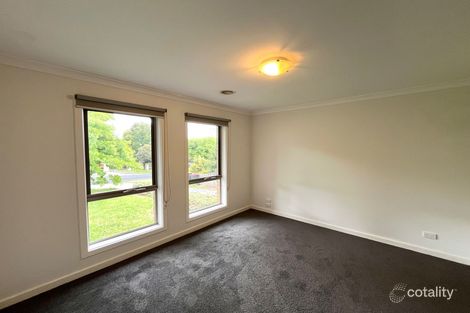 Property photo of 1/9 Lampard Road Drouin VIC 3818