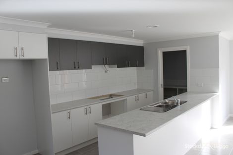 Property photo of 34 Bronzewing Street Pakenham VIC 3810