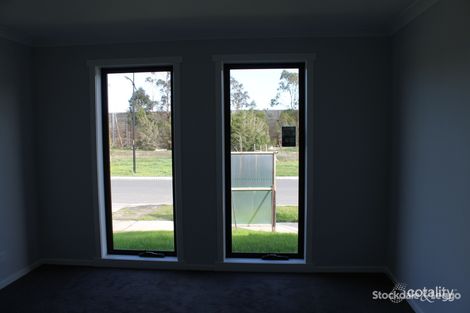 Property photo of 34 Bronzewing Street Pakenham VIC 3810