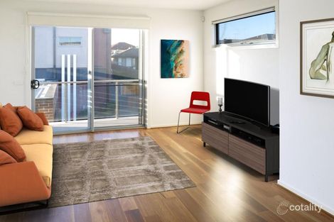 Property photo of 2/30 Irvine Crescent Brunswick West VIC 3055