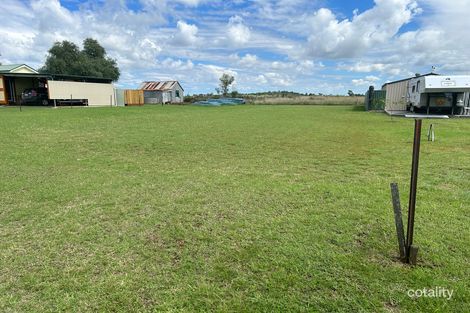 63 Oakey Cooyar Rd, Kulpi, QLD 4352