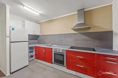 Property photo of 2/23 Sunset Boulevard Surfers Paradise QLD 4217