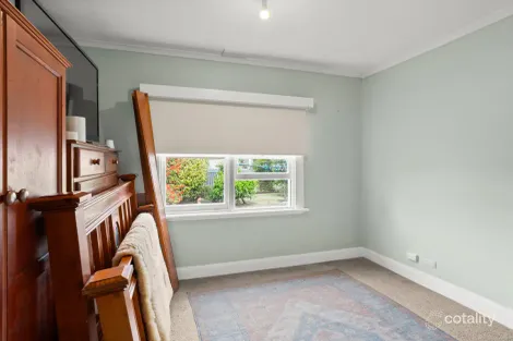 Property photo of 18 Lindsay Place Devonport TAS 7310