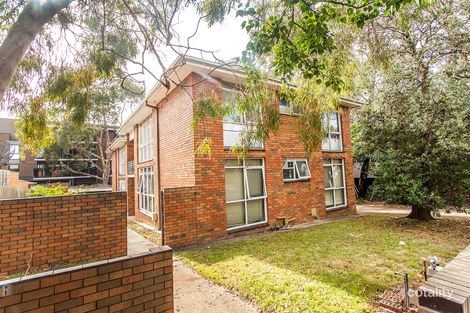 2/13 Station St, Blackburn, VIC 3130