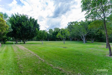 Property photo of 23 Knightsbridge Place Bridgeman Downs QLD 4035