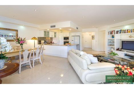 Property photo of 1/52 Underhill Avenue Indooroopilly QLD 4068