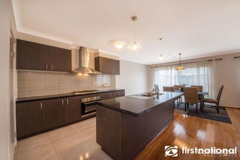 Property photo of 10 Lusitano Way Clyde North VIC 3978