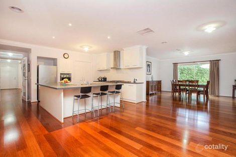Property photo of 47 Oakview Parade Caroline Springs VIC 3023