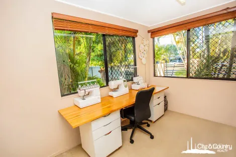 Property photo of 51 Erap Street Soldiers Hill QLD 4825
