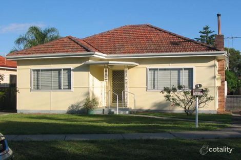 58a Park Rd, East Hills, NSW 2213