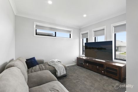Property photo of 21 Dodworth Street Farley NSW 2320