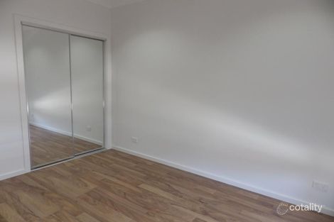 Property photo of 13 Mountbatten Way Sydenham VIC 3037