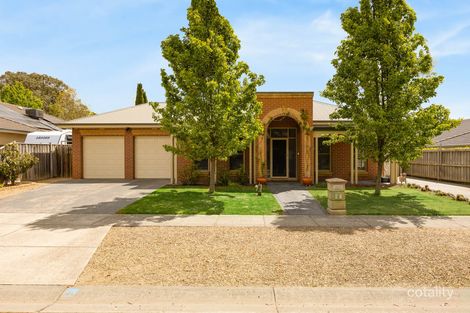 18 Pearce Ct, Gisborne, VIC 3437