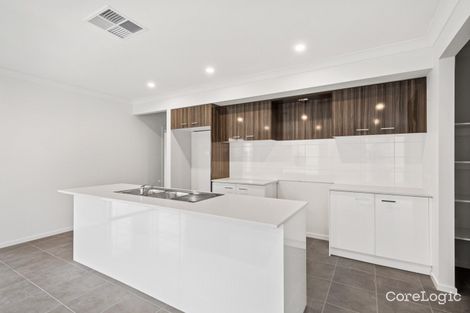Property photo of 9 Purcell Street Doreen VIC 3754