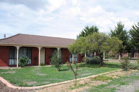 67 Ewing Dr, Romsey, VIC 3434