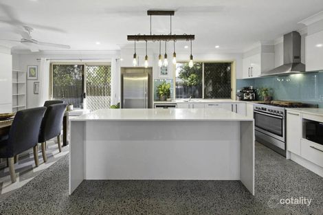 Property photo of 33 Galeen Drive Burleigh Waters QLD 4220