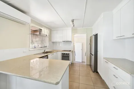 Property photo of 40 Morshead Street Avenell Heights QLD 4670