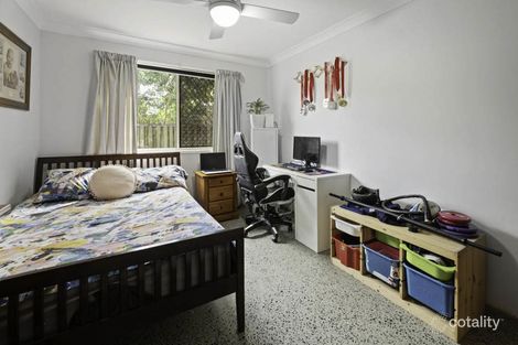 Property photo of 33 Galeen Drive Burleigh Waters QLD 4220