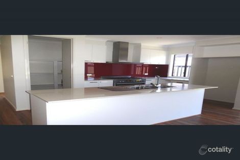 Property photo of 9 Black Wattle Road Craigieburn VIC 3064