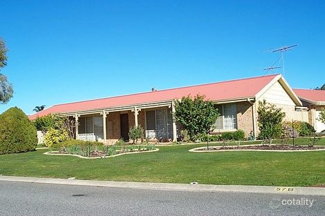 111 Woodbridge Dr, Cooloongup, WA 6168