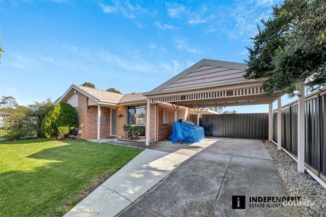 Property photo of 11 Annand Close Cranbourne West VIC 3977
