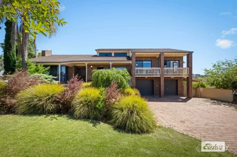 Property photo of 8 Hilltop Court Wodonga VIC 3690