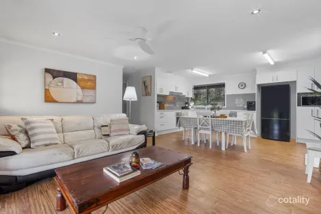 Property photo of 15 Firefly Street Durack QLD 4077