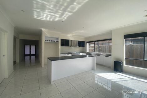 Property photo of 6 Trevor Crescent Truganina VIC 3029