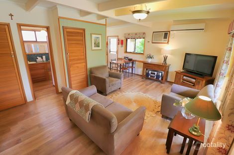 Property photo of 3/32 Hawthorn Lane Bright VIC 3741