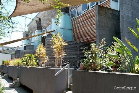 Property photo of 8/181 Bay Street Port Melbourne VIC 3207