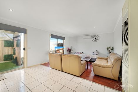 Property photo of 2/12 Knox Court Altona Meadows VIC 3028