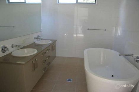 Property photo of 35 Elusive Road Coomera QLD 4209