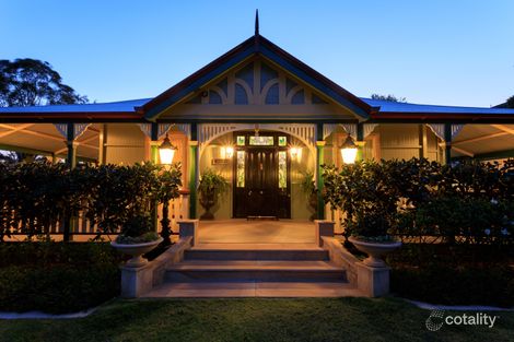 Property photo of 36 Kinnaird Ashgrove QLD 4060