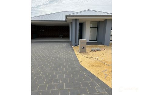 25 Somerset Way, Lakelands, WA 6180