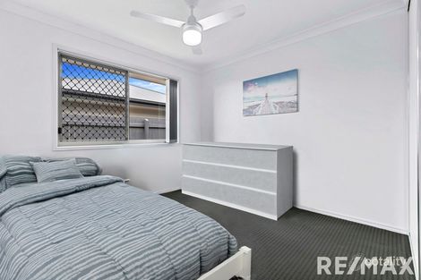 Property photo of 49 Spring Way Nikenbah QLD 4655