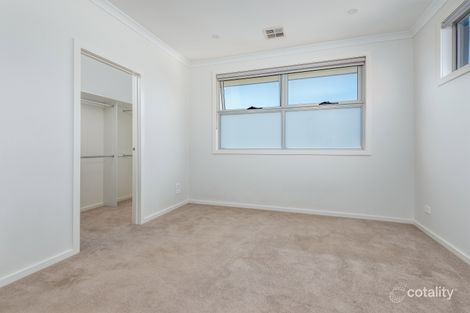 Property photo of 2/7 Oberon Avenue Oakleigh East VIC 3166