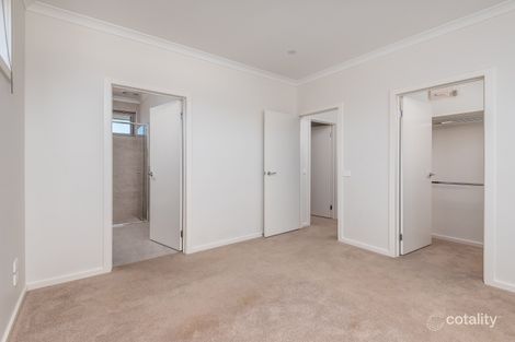 Property photo of 2/7 Oberon Avenue Oakleigh East VIC 3166