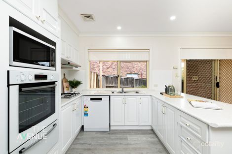 Property photo of 2 Stanhope Row Bella Vista NSW 2153