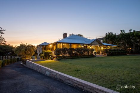 Property photo of 36 Kinnaird Ashgrove QLD 4060